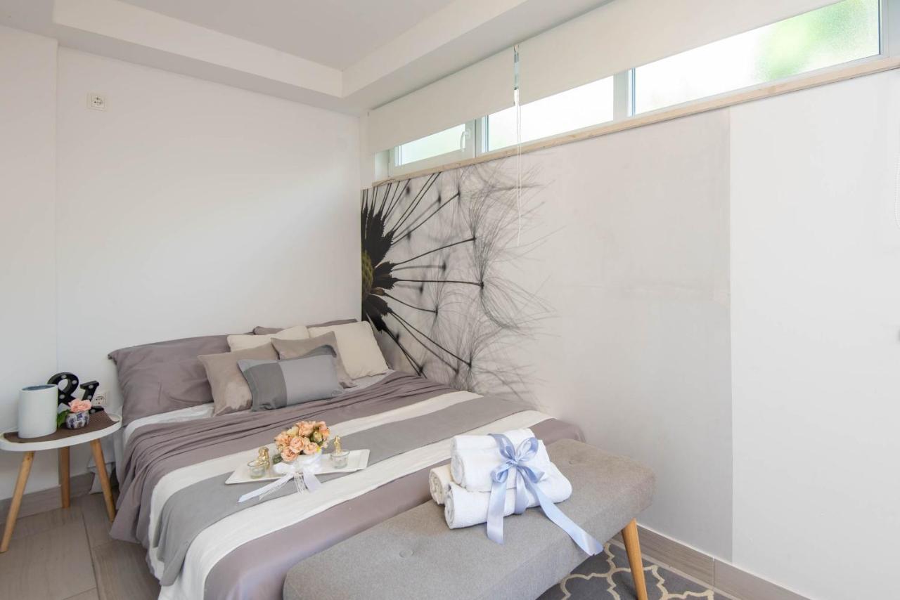 Apartments Lenka Orebic Luaran gambar