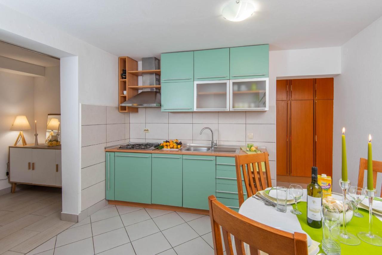 Apartments Lenka Orebic Luaran gambar